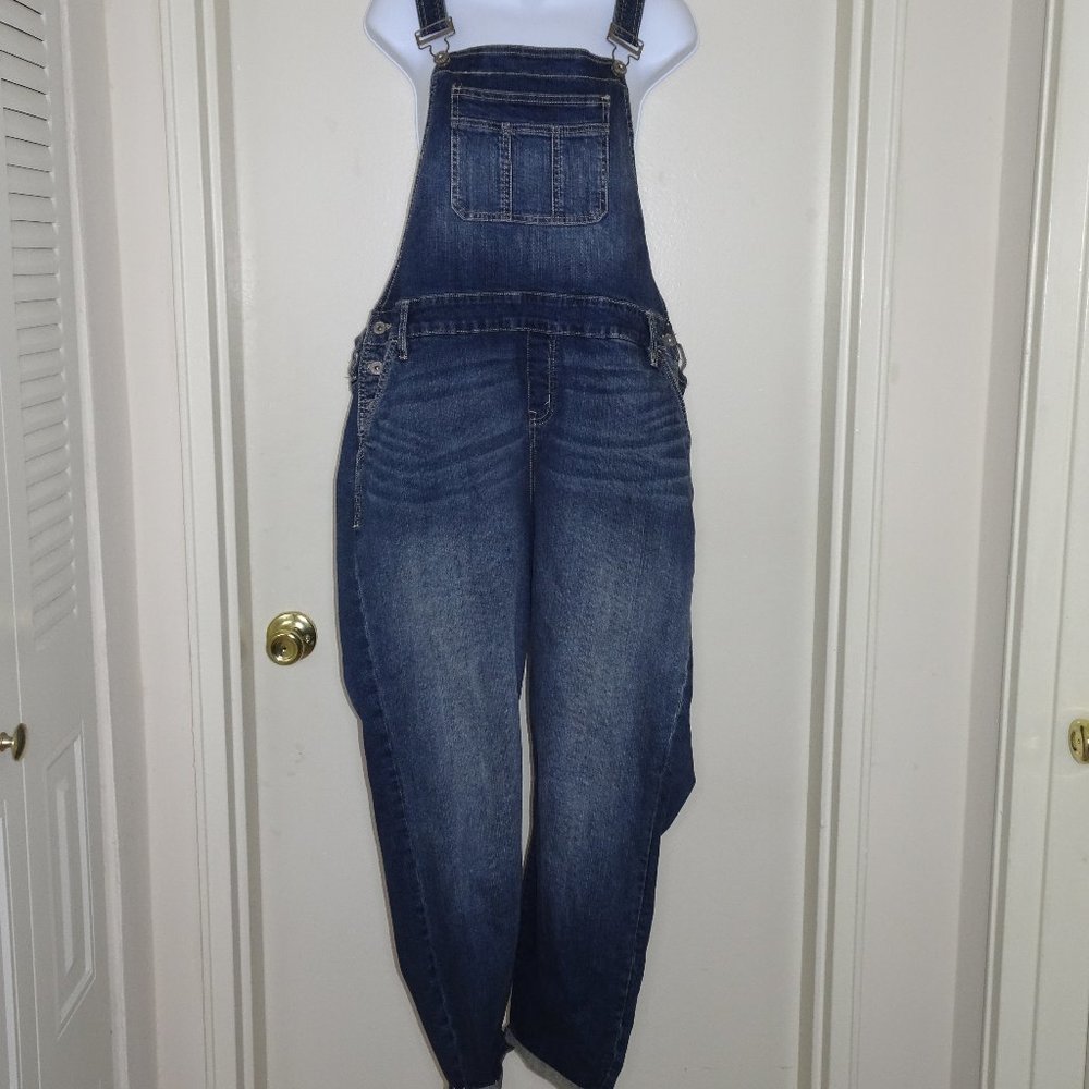 Torrid Cropped Overalls (Medium wash)